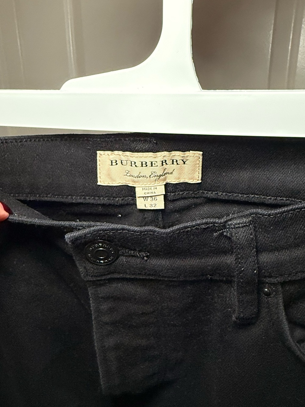 Men’s Authentic Burberry Jeans 36/32
